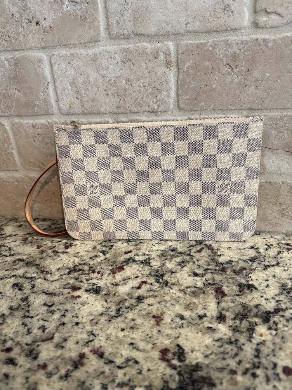 NEW Louis Vuitton Damier Azur Neverfull MM Pouch